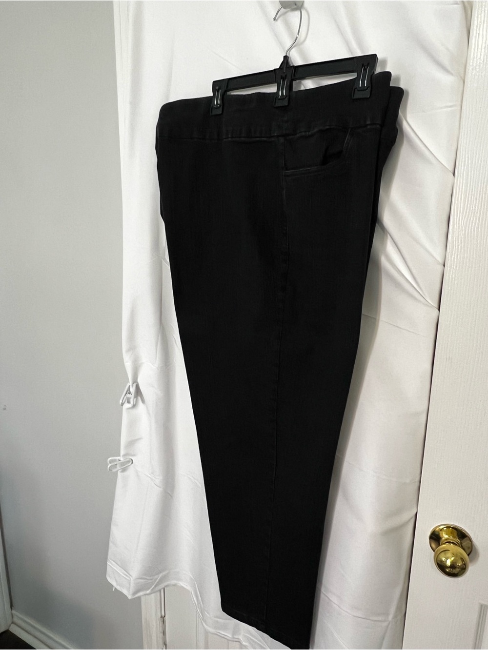 Alfred Black Women Chinos